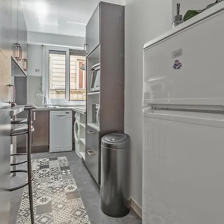 La D'avenue Foche Apartment